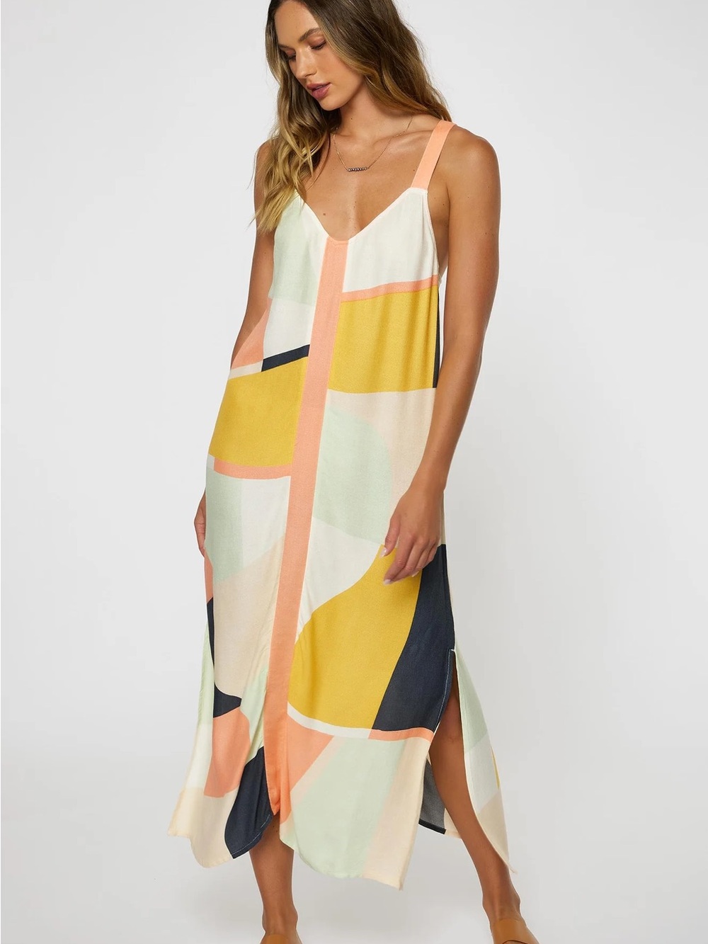 O’Neil Kyle l Colorblock Dress in Coral, Mustard & Navy